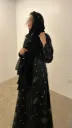 عباية تفته سوداء مطرزة بالذهبي بقصة نص كلوش – موديل R01