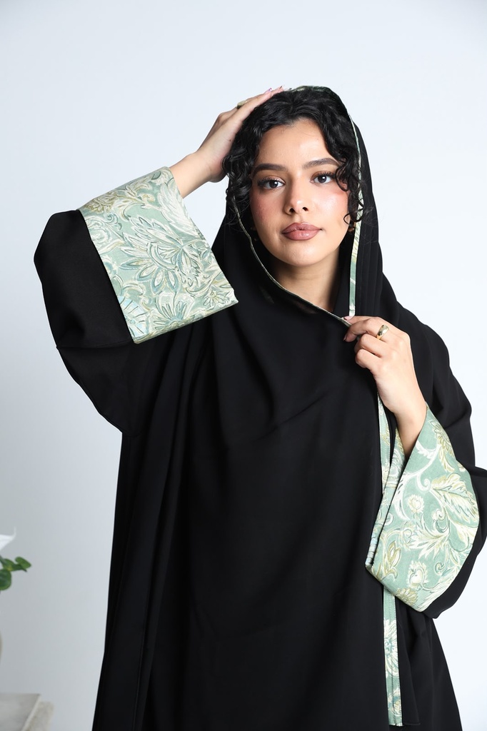 عباية سحر الأزهار