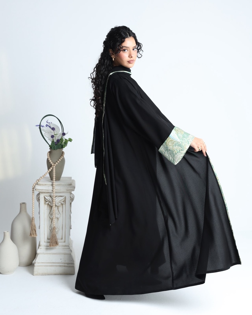 عباية سحر الأزهار