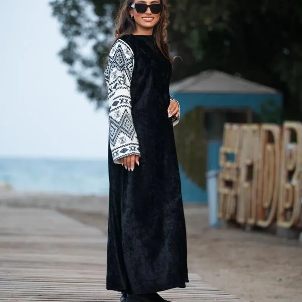  قماش أسود ناعم بانسيابية راقية  (52, دوام, S)