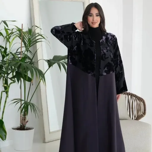 ورد مخملي منقوش